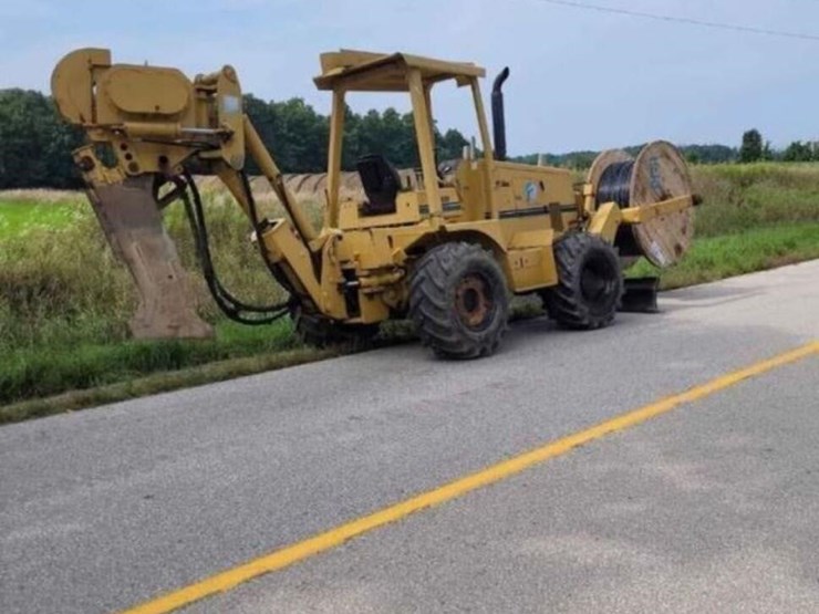 2000-vermeer-8550-cable/utility-plow-image-1