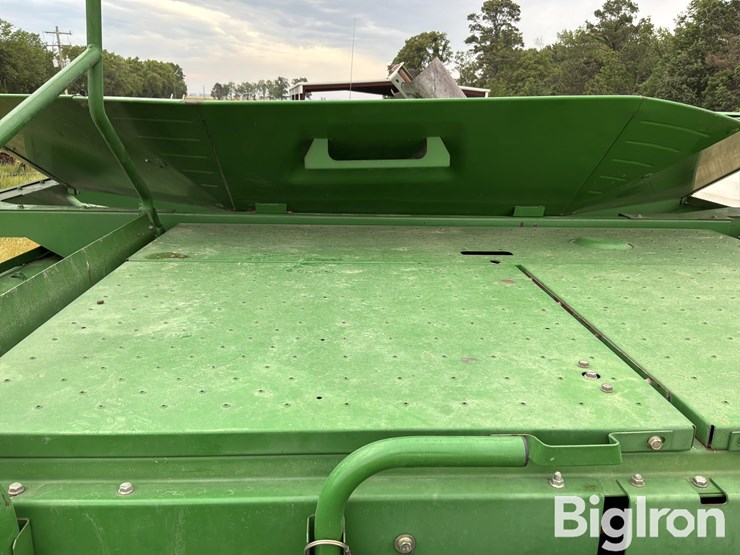 2010-john-deere-9770-sts-image-17