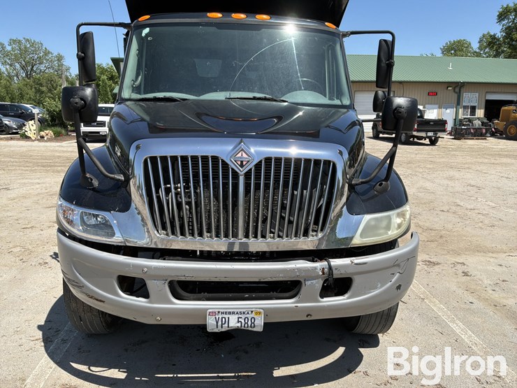 2007-international-durastar-4300-image-12
