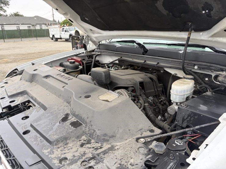 2011-chevrolet-silverado-2500-image-7