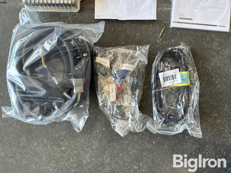 trimble-autopilot-automated-steering-system-image-11