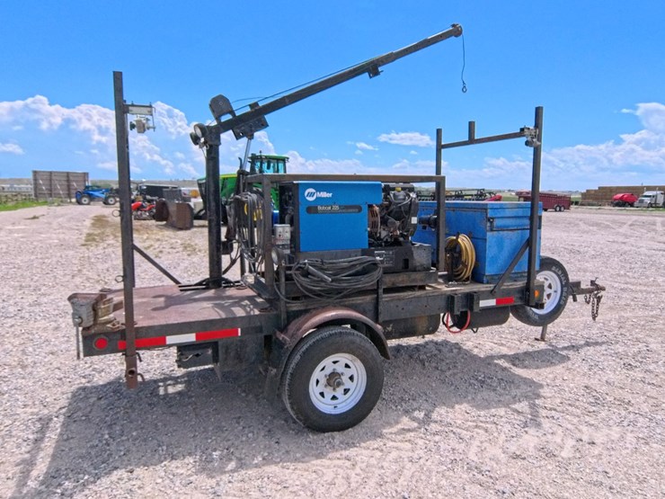 miller-bobcat-225-image-4