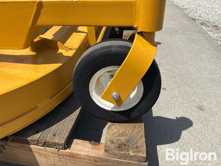 walker-mower-deck-&-snow-blade-image-11