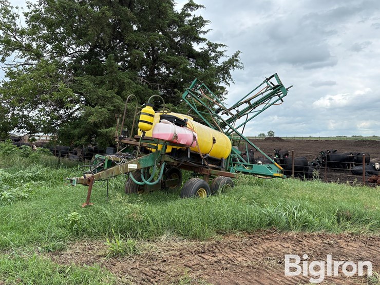ritchie-bestway-pull-type-sprayer-image-1