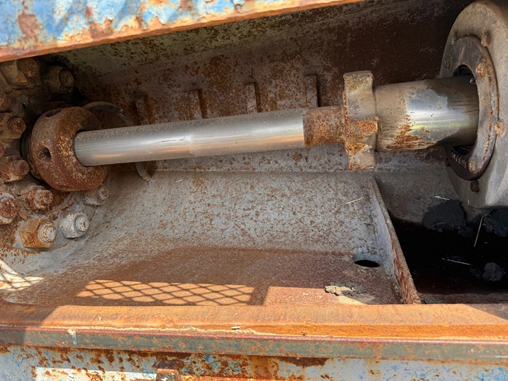 continental-emsco-db-550-duplex-mud-pump-w/-eaton-18”airflex-clutch,-skidded-image-10