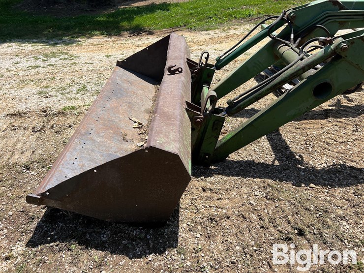 john-deere-158-image-15