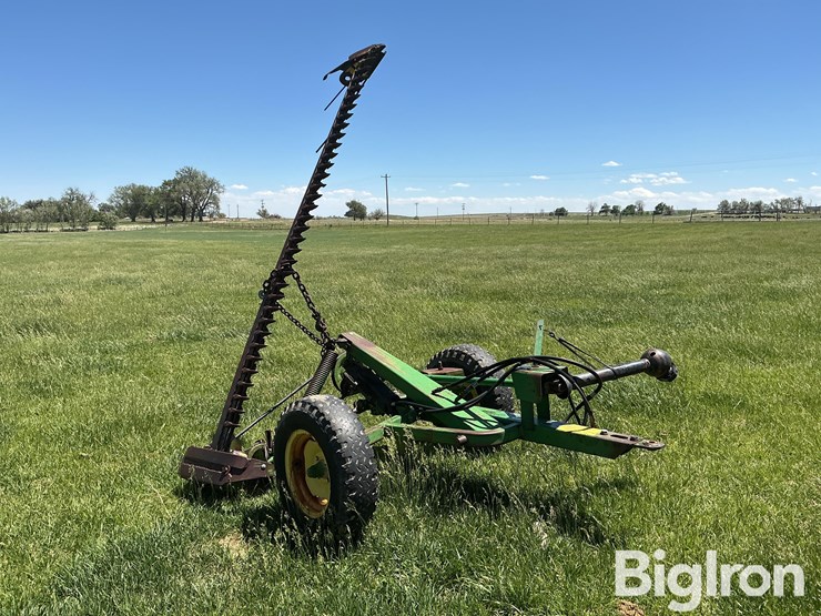 john-deere-450-image-3