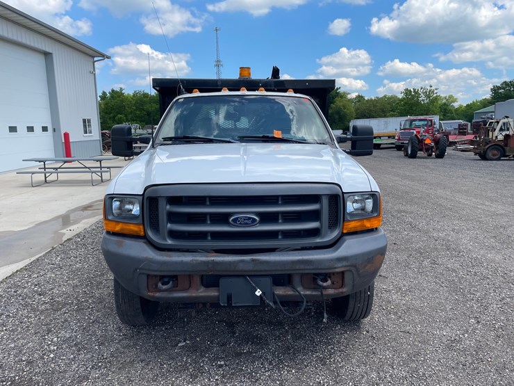 1999-ford-f550-image-2