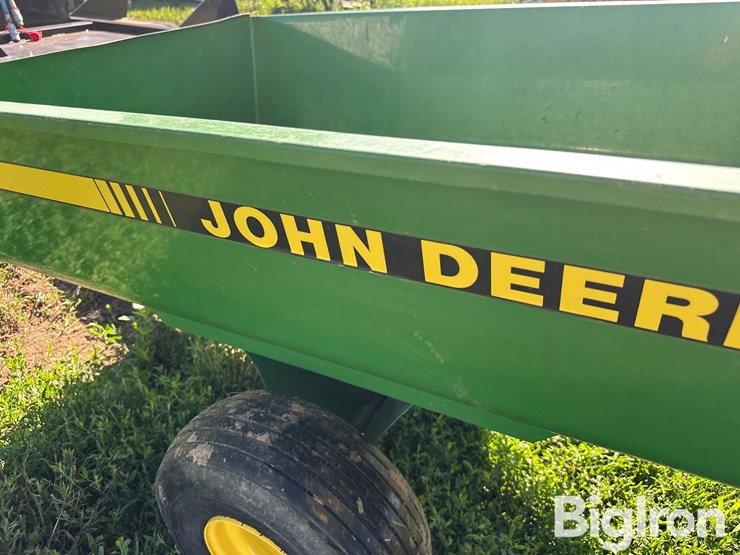 john-deere-10-image-13
