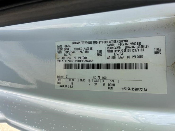2017-ford-f350-image-22