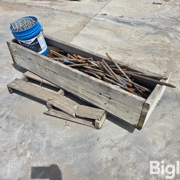 Concrete Form Stakes