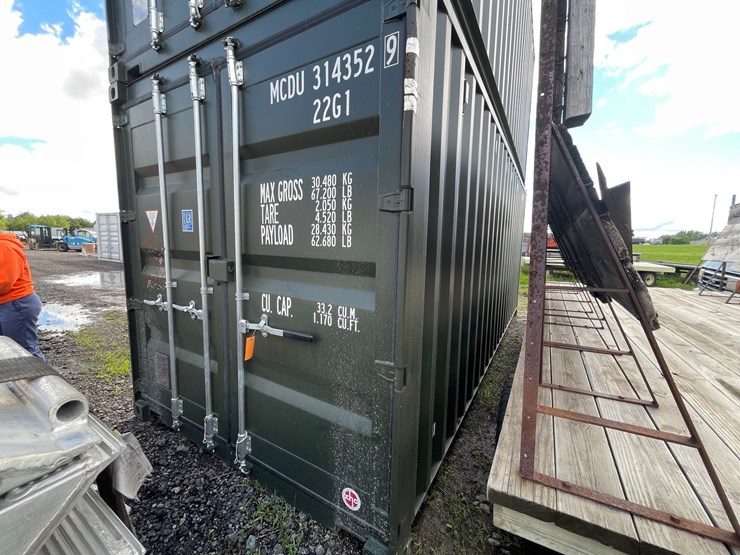#2434-•-20'-standard-height-shipping-container-image-1