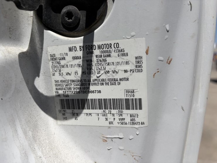 2011-ford-f250-image-19