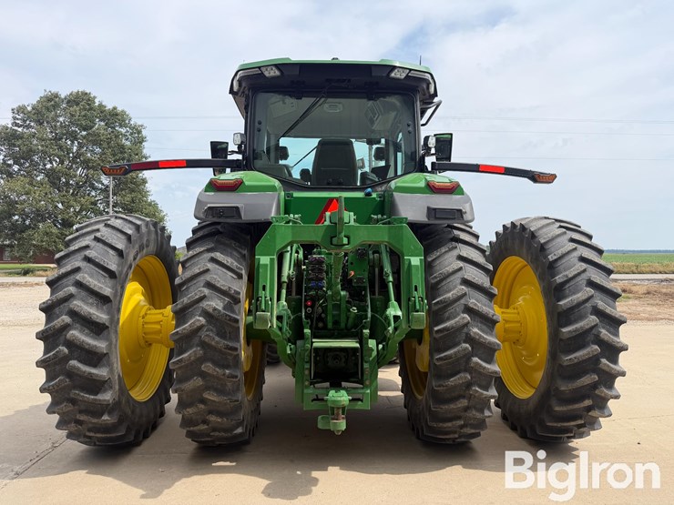 2020-john-deere-8r-250-image-6