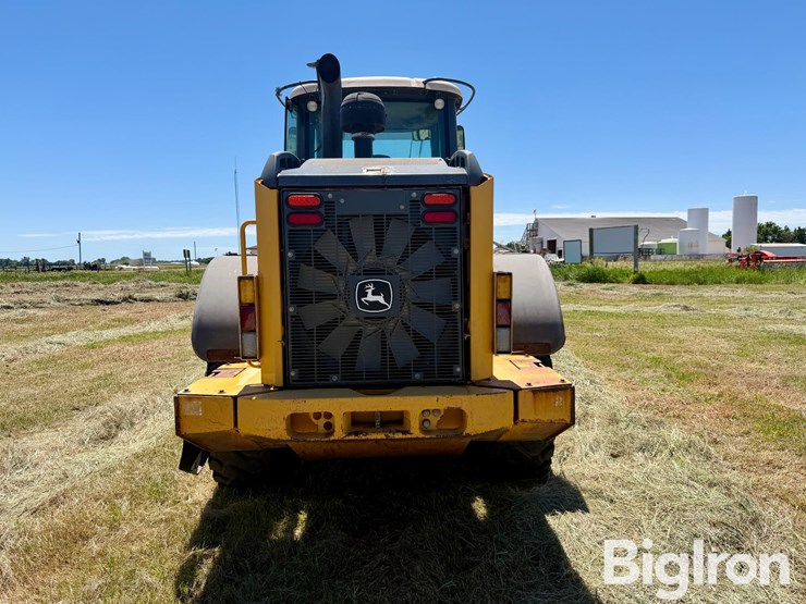 2013-deere-624k-image-6