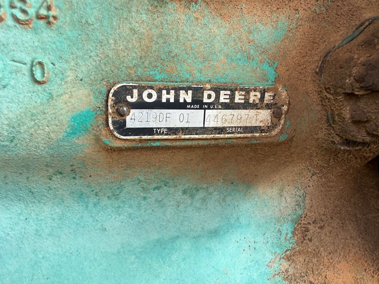 john-deere-b-image-5