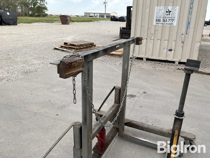 sprayer-tire-hoist-image-12