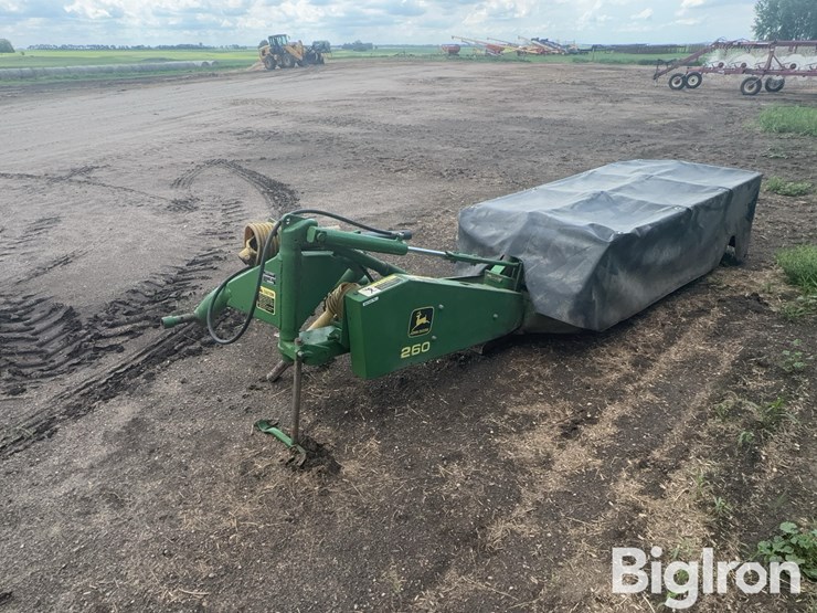 john-deere-260-image-3