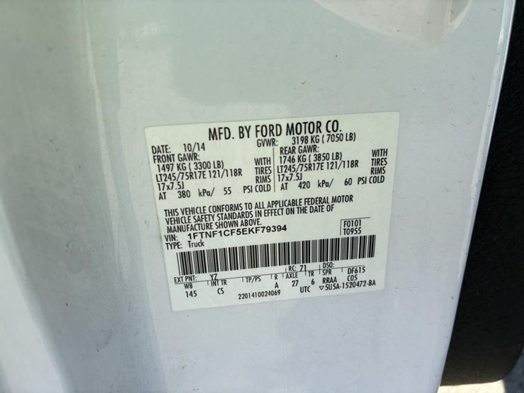 2014-ford-f150-image-17