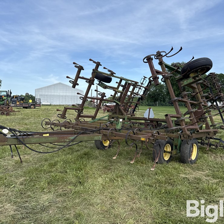JOHN DEERE 960