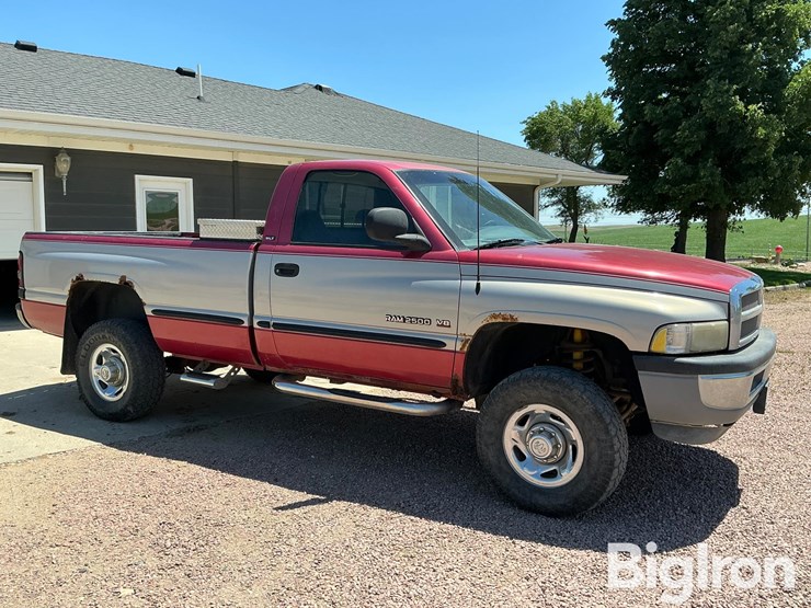1998-dodge-ram-2500-image-3