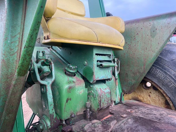 john-deere-4020-image-14
