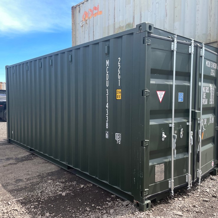 #2439 • 20' Standard Height Shipping Container