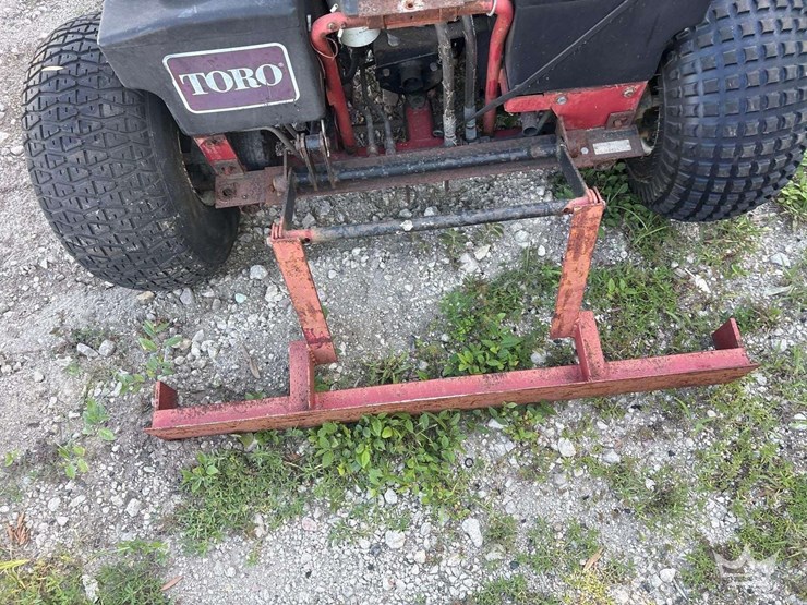 2005-toro-sandpro-3020-3wd-bunker-rake-image-8