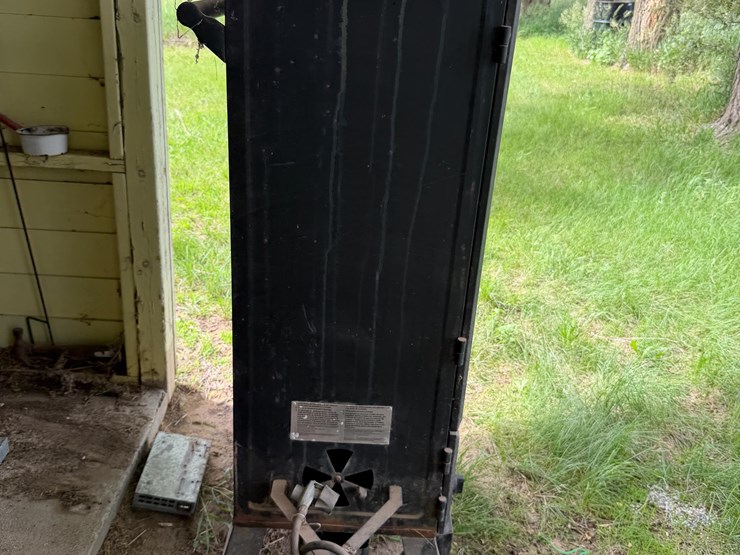 master-built-smoker-image-4