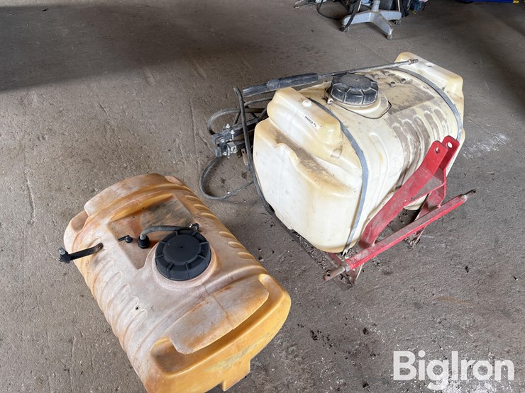 40-gal-3-pt-sprayer-w/8'-boom-&-24-gal-tank-image-8