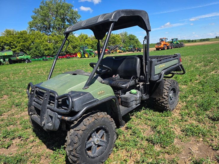 john-deere-gator-image-2