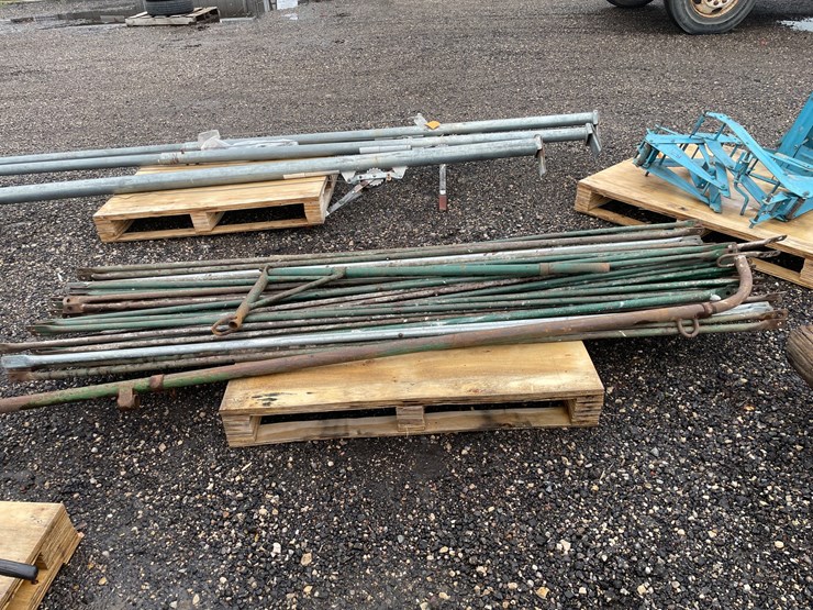 #2837-•-(2)-pallets-of-scaffolding-image-10