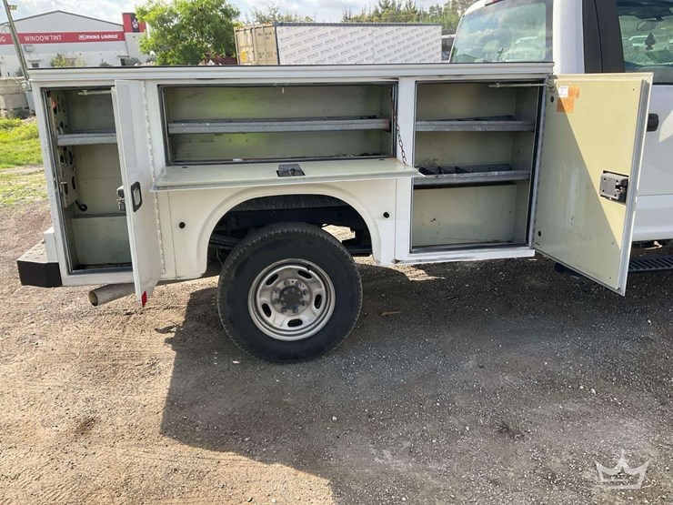 2019-ford-f250-image-30
