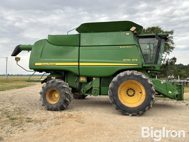 2010-john-deere-9770-sts-image-4