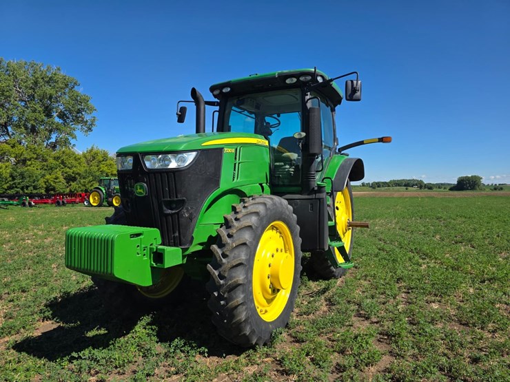 john-deere-7230r-image-12