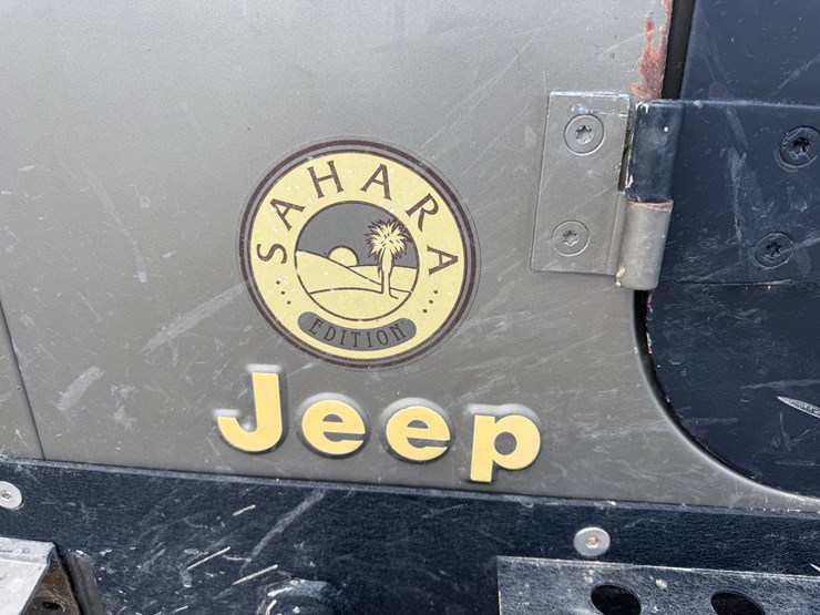 1988-jeep-wrangler-image-21