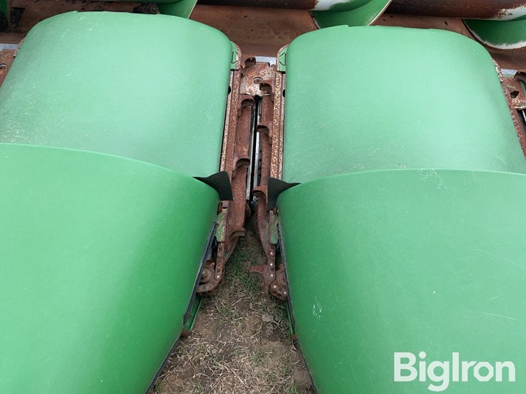 2018-john-deere-708c-image-17