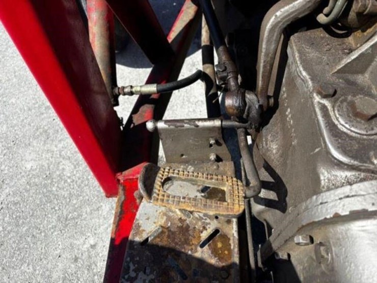 massey-ferguson-135-image-20