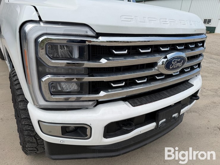 2023-ford-f350-image-19
