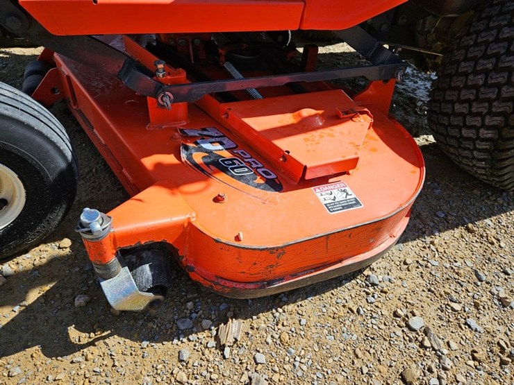 kubota-zd25-image-12