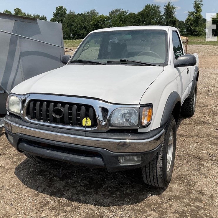 2003 TOYOTA TACOMA