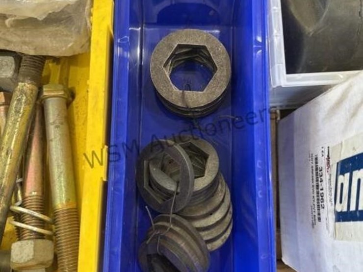 versa-spreader-trailer-suspension-and-bushing-image-6