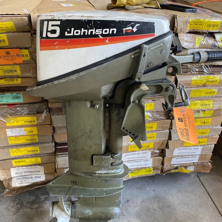 #2952 • 1974 Johnson 15HP Short Shaft Tiller Outboard Motor