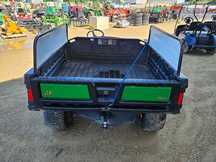 john-deere-te-4x2-image-4