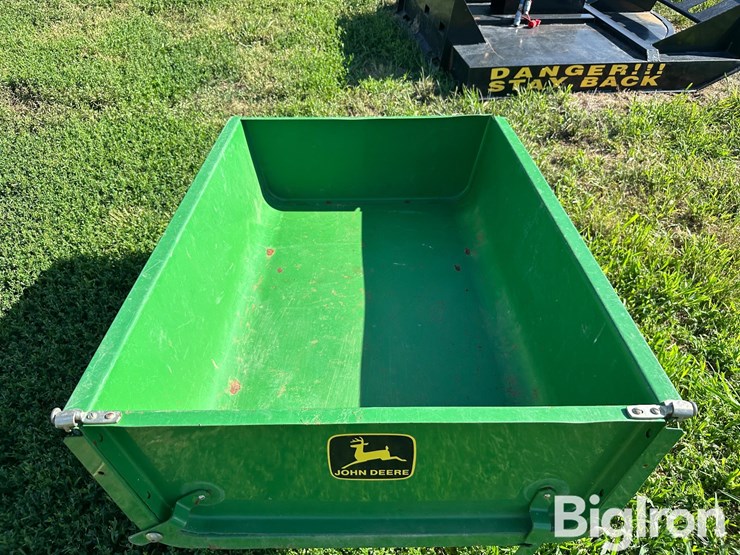 john-deere-10-image-9