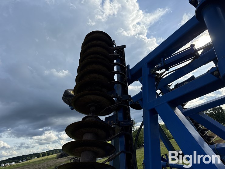 2011-landoll-7431-29-image-18
