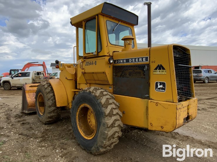 john-deere-544-image-7