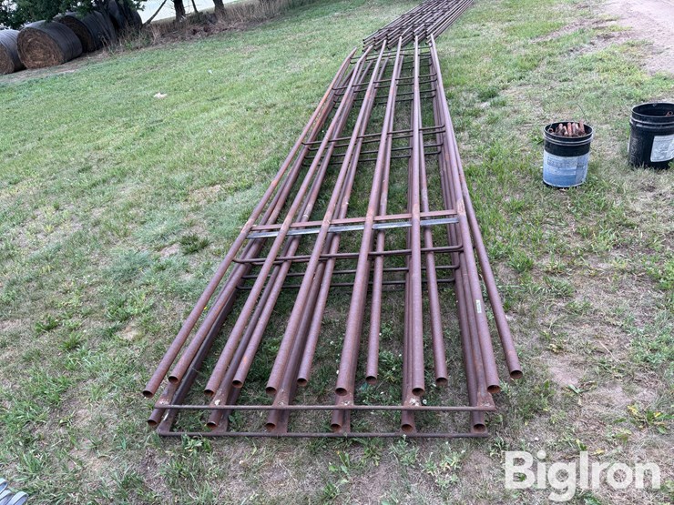 24'-6-bar-continuous-fence-image-2