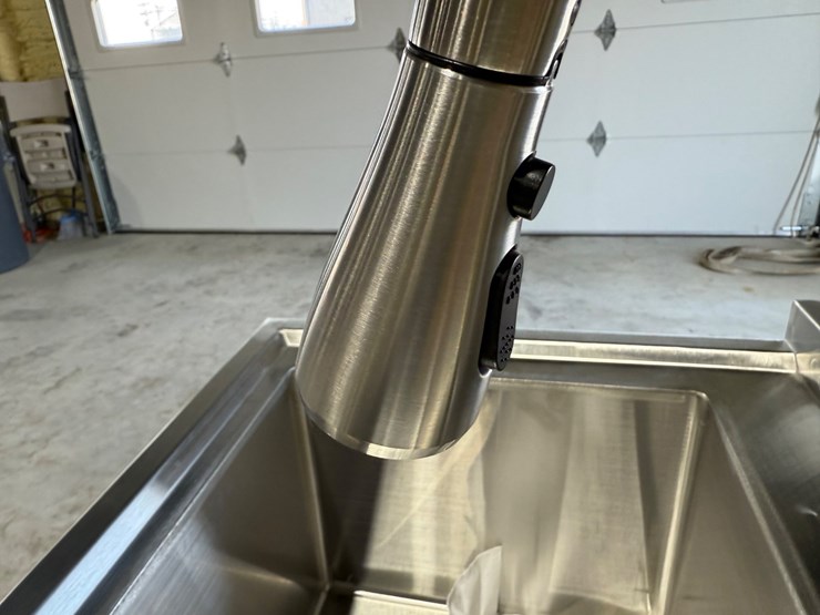 #49817-•-unused-trinity-36"-stainless-steel-sink-image-16