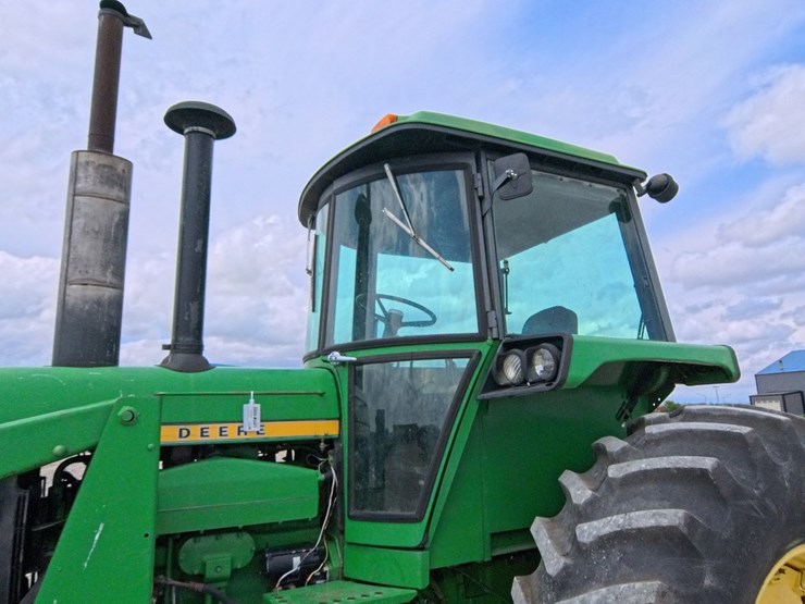 john-deere-4630-image-23